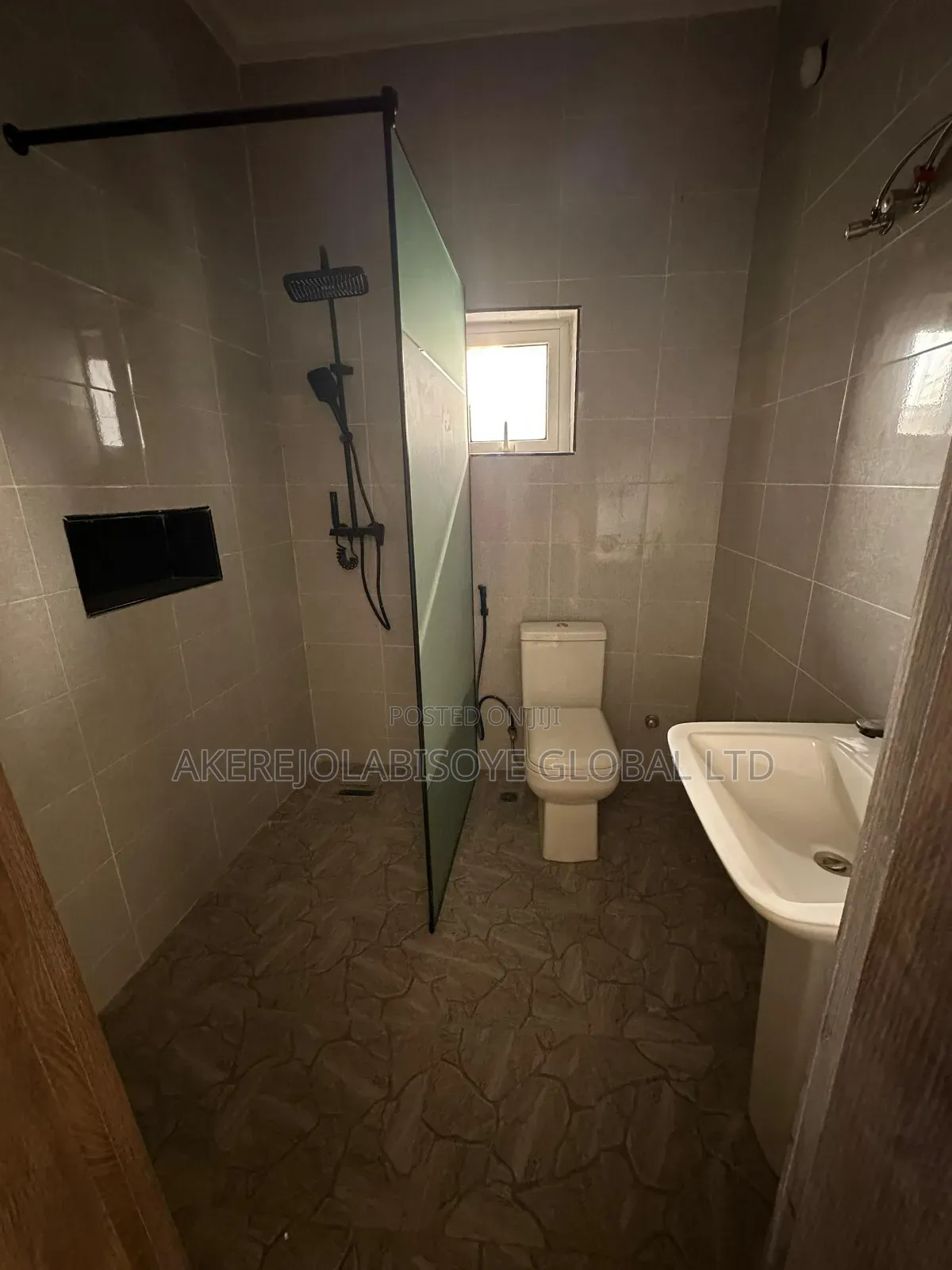 4bdrm Duplex in Around Godab for sale in Life Camp
