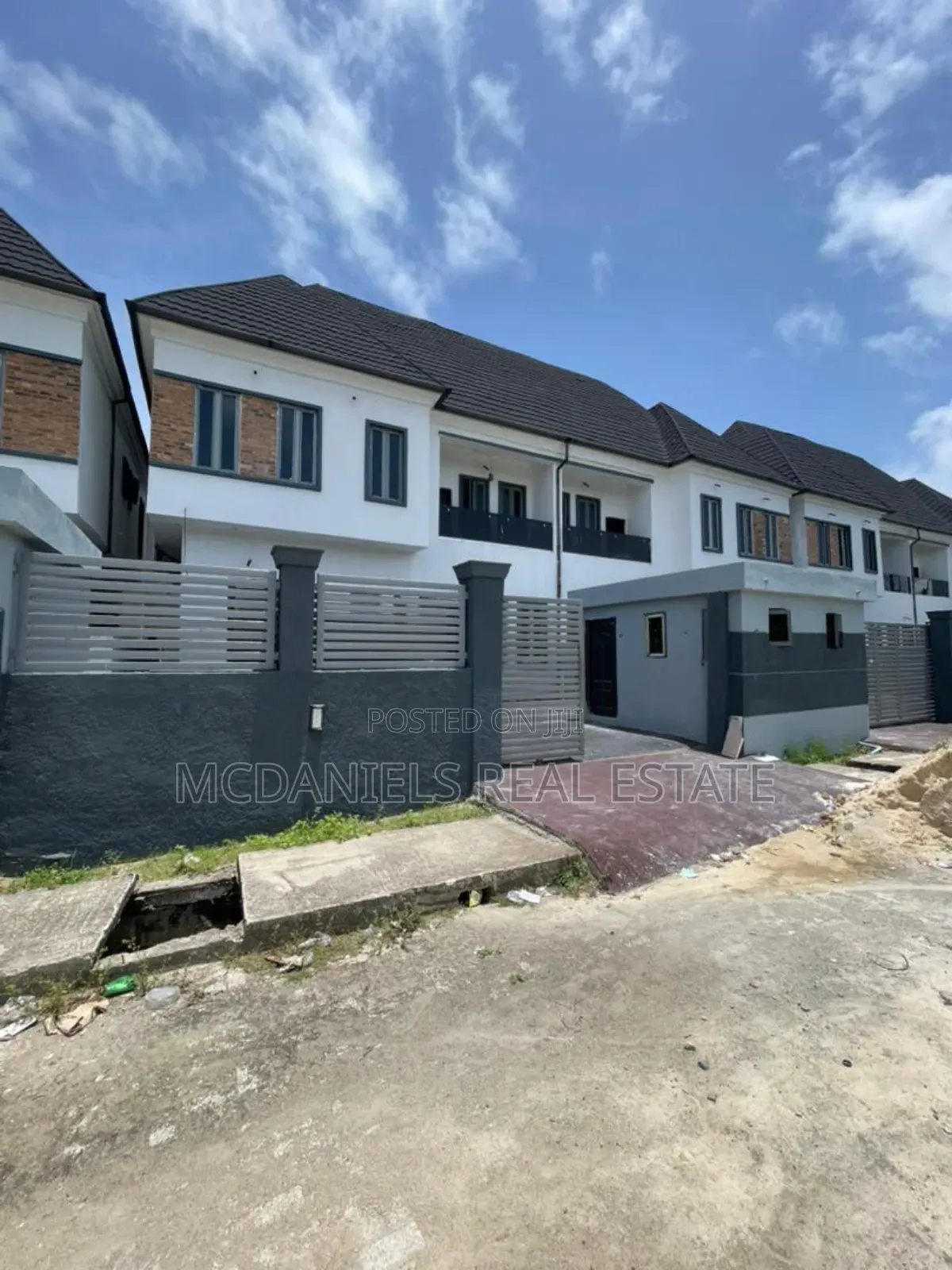 4bdrm Duplex in Orchid,Lekki, Lagos for sale in Lekki Expressway