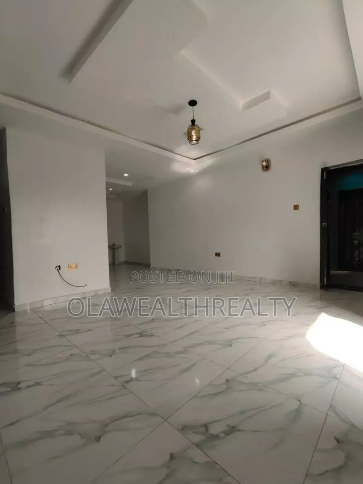 2bdrm Block of Flats in Akobo for rent in Akobo