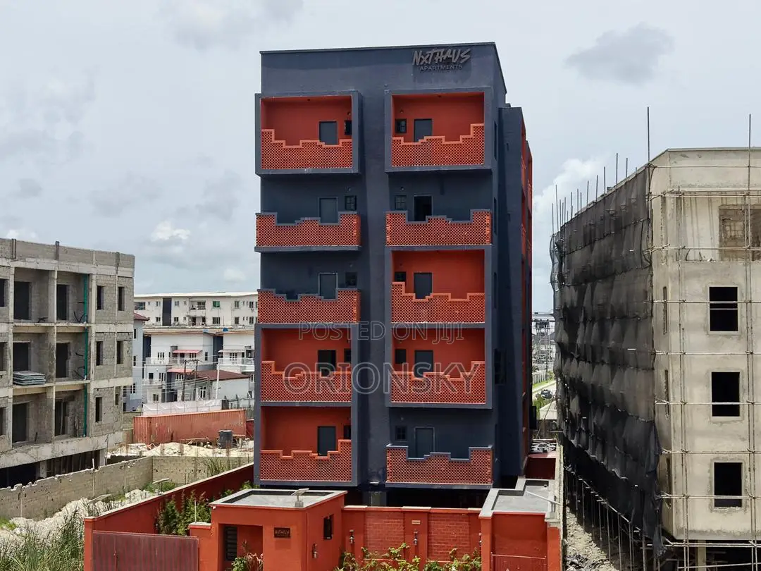 Furnished 1bdrm Block of Flats in Freedom Way, Lekki Phase 1 for sale in Lekki Phase 1