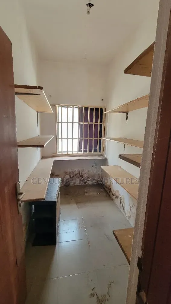 5bdrm Duplex in Parkview Estate for rent in Parkview Estate