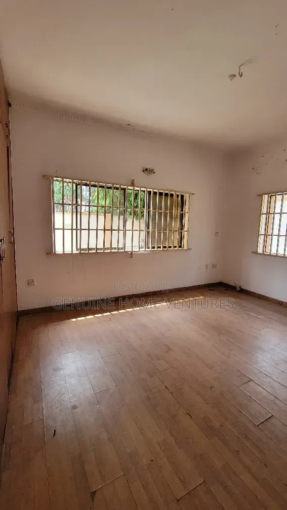 5bdrm Duplex in Parkview Estate for rent in Parkview Estate