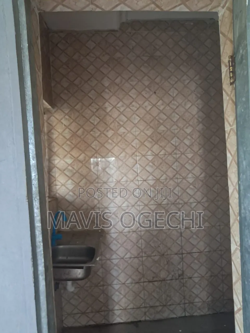 Furnished 2bdrm Room & Parlour in Tipper Garage After, Karu for rent in Karu