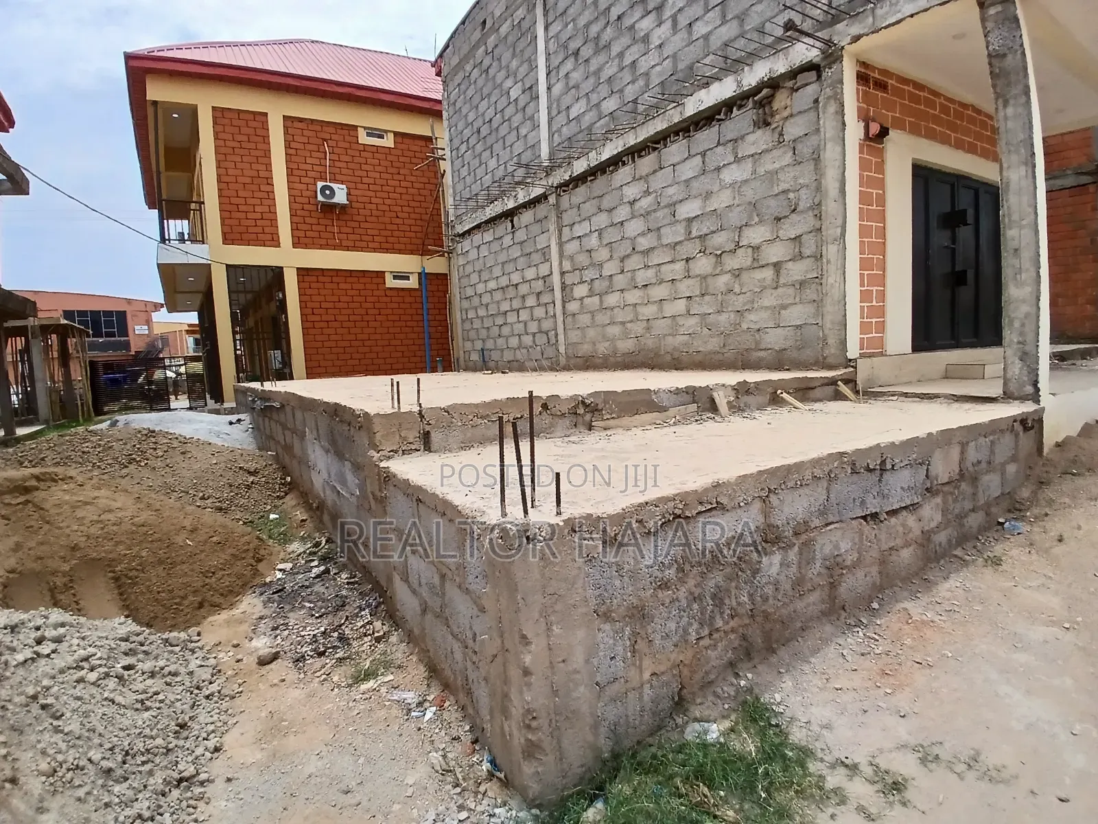 Many Warehouse DPC Land Available for Sale at Fo1 Markets in Kubwa