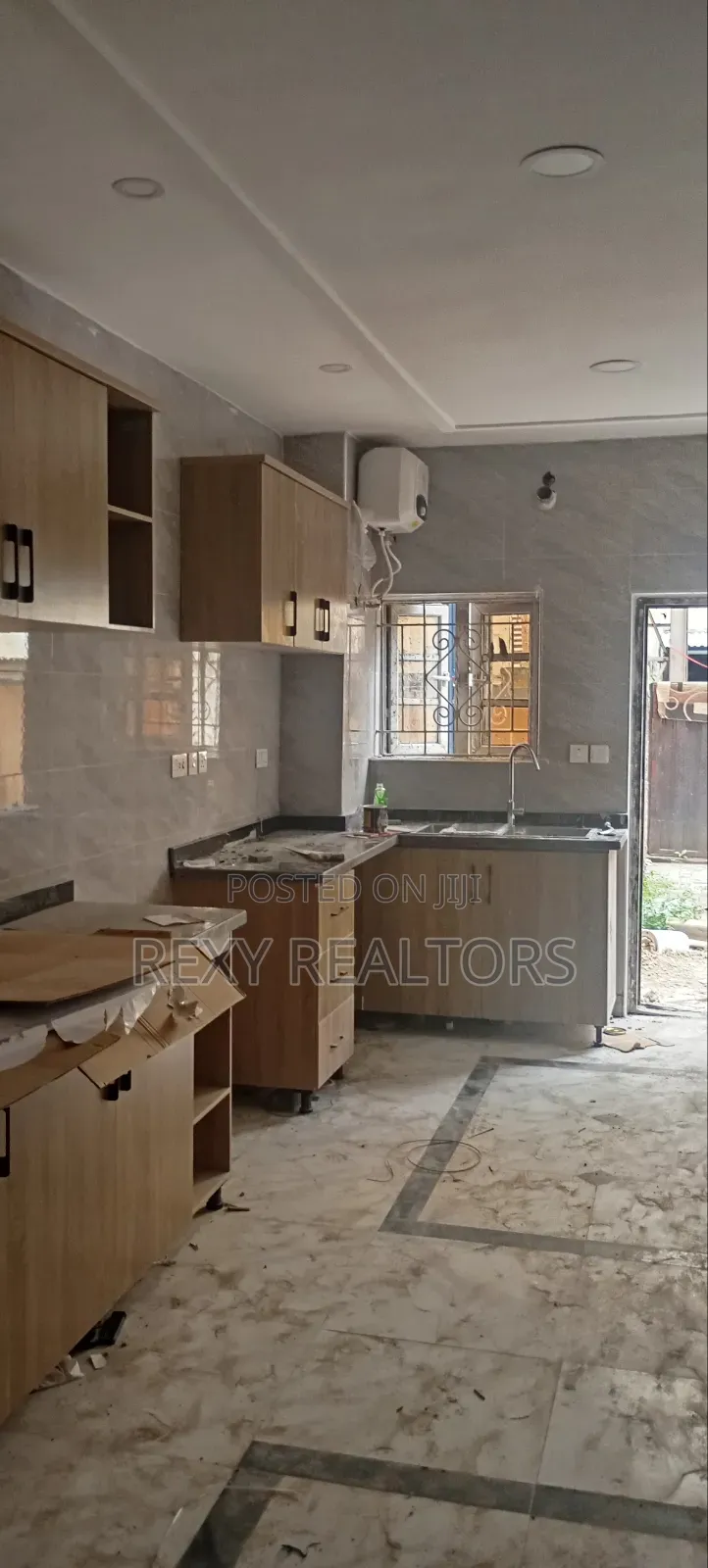 5bdrm Duplex in Naf Harmony Estate, Eliozu for rent in Eliozu