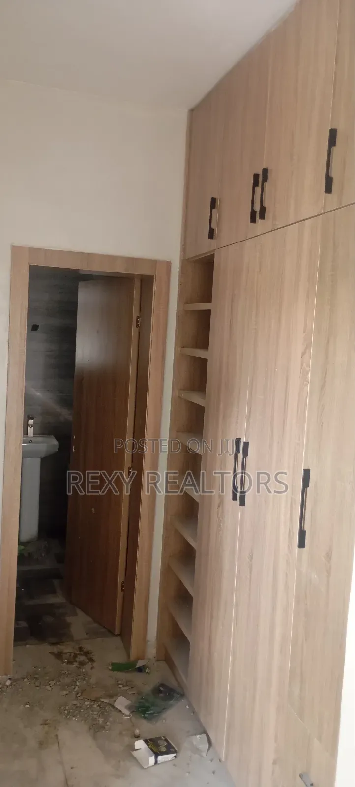 5bdrm Duplex in Naf Harmony Estate, Eliozu for rent in Eliozu
