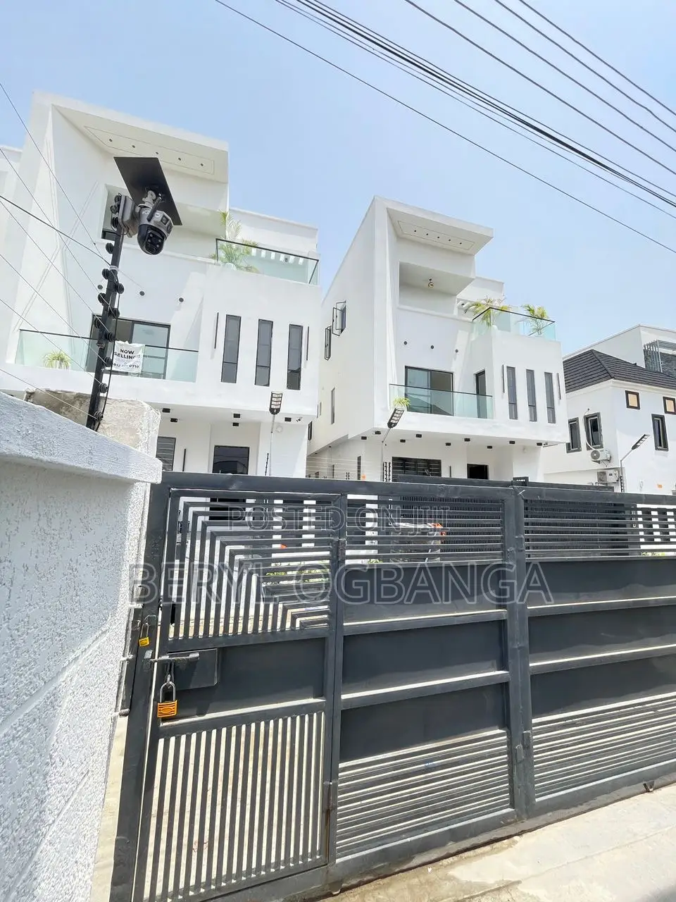 Furnished 4bdrm Duplex in Ikota for rent in Ikota