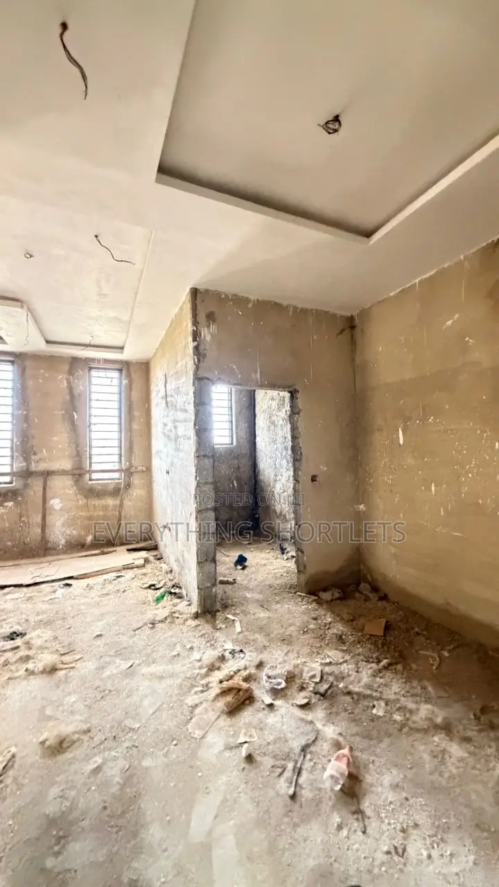 4bdrm Townhouse/Terrace in Apo District for sale in Apo District