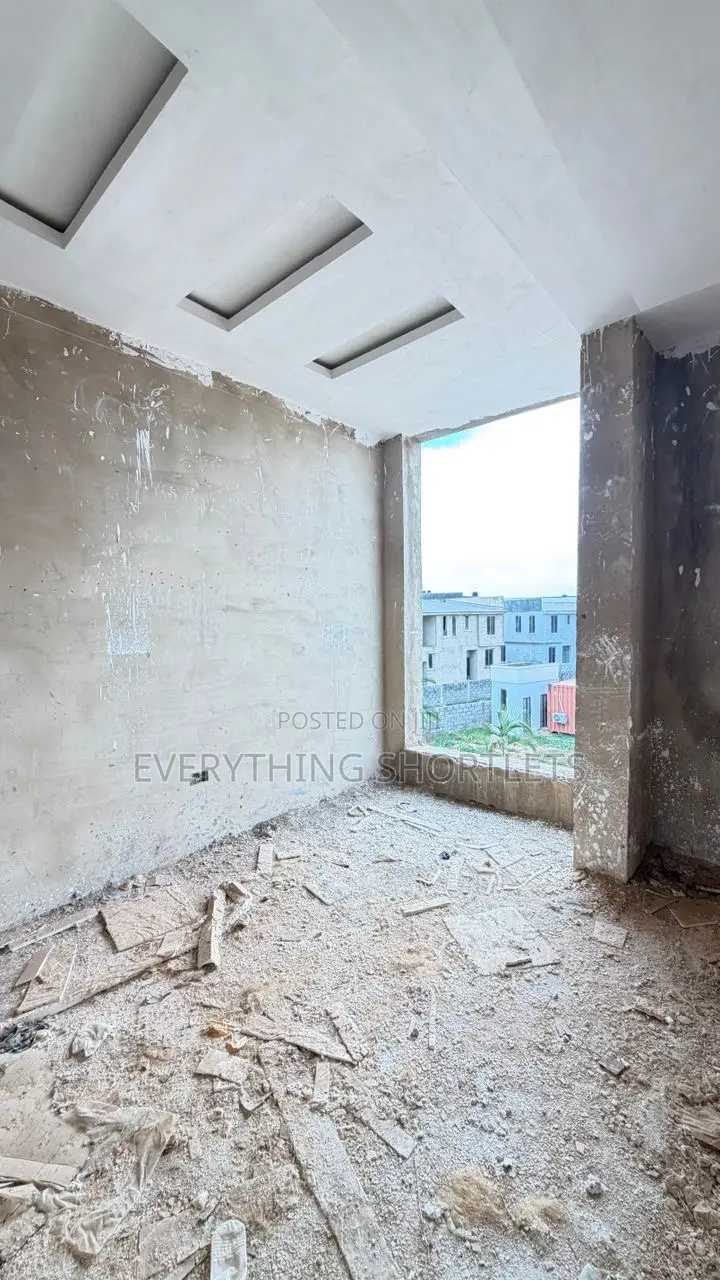 4bdrm Townhouse/Terrace in Apo District for sale in Apo District
