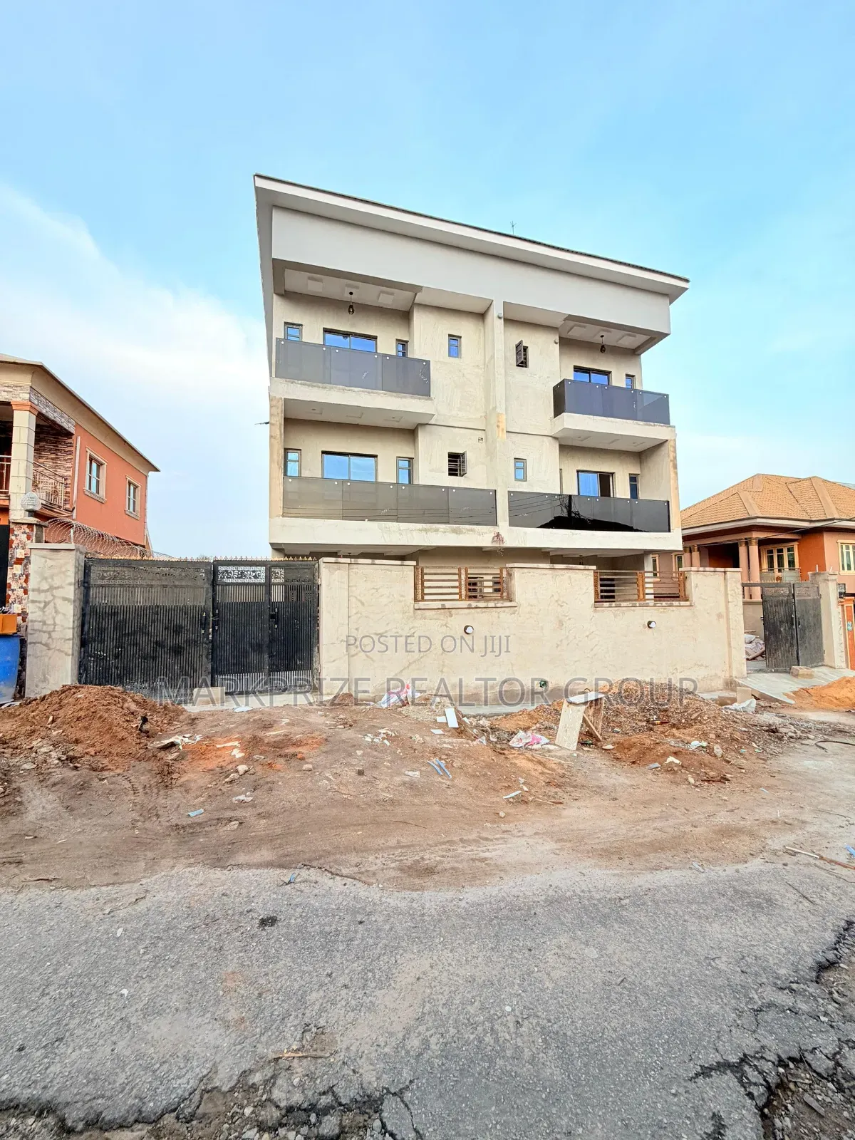 4bdrm Duplex in Ogba Ikeja Lagos for sale in Ogba GRA
