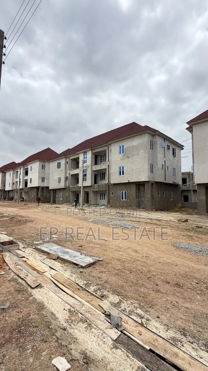 3bdrm Apartment in Lugbe District for sale in Lugbe District