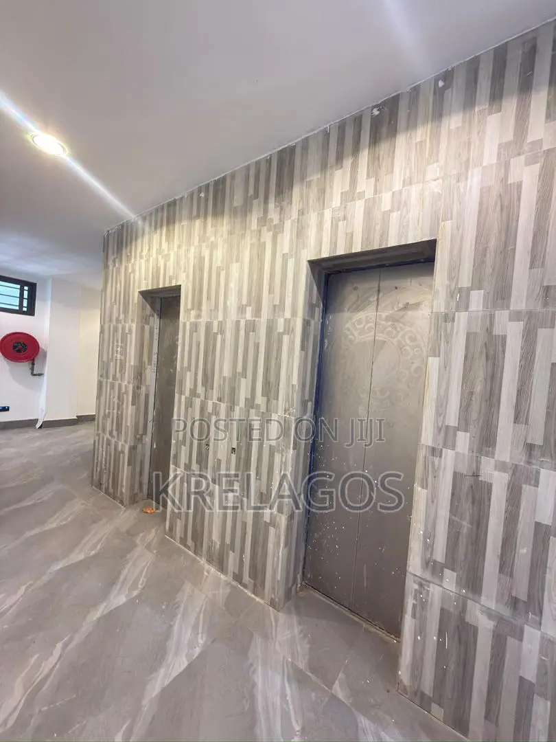 1bdrm Apartment in Lekki Phase 1 for sale in Lekki Phase 1