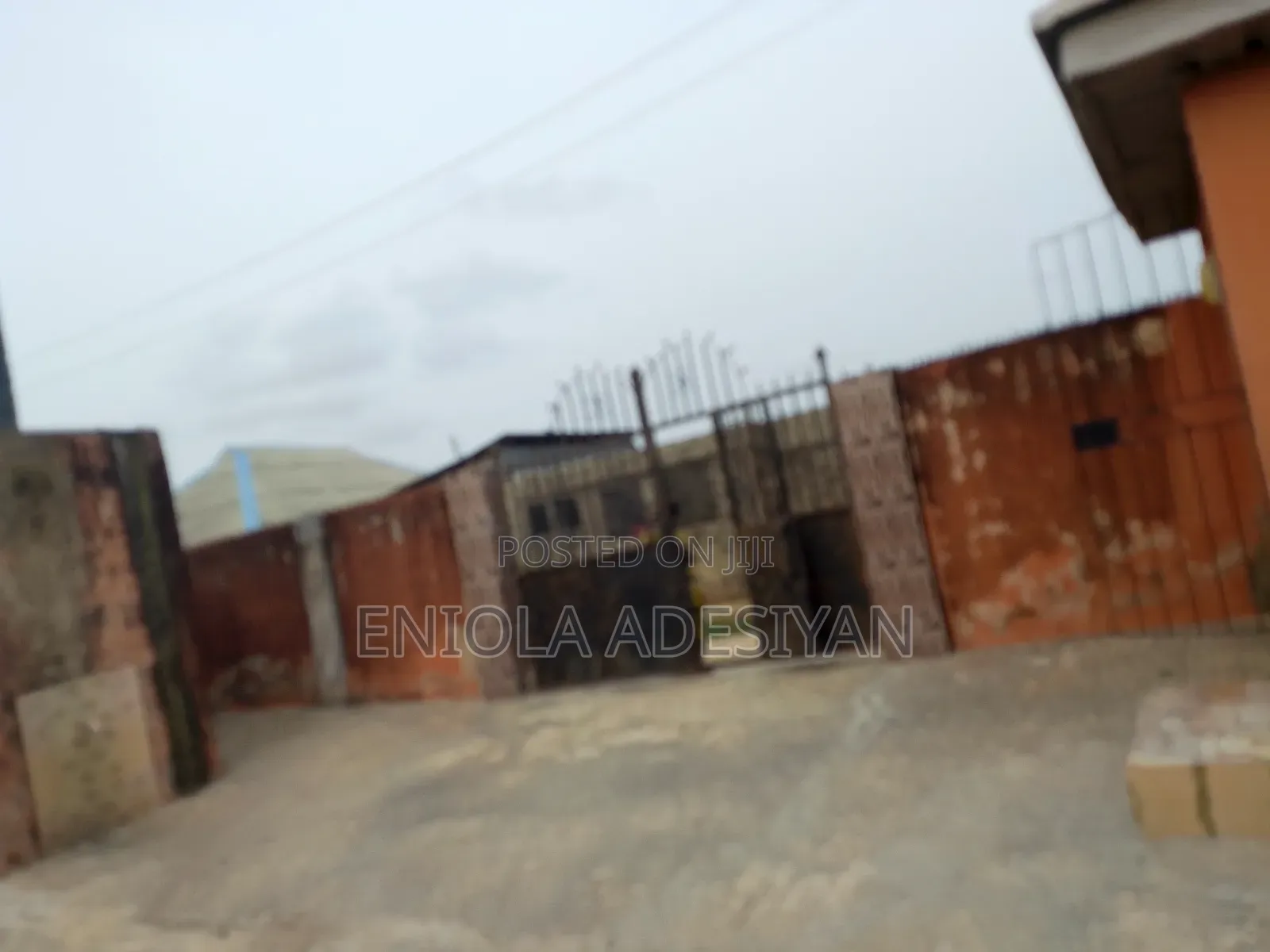1bdrm Block of Flats in Bomoda Oku Dagota, Igbogbo for rent in Igbogbo