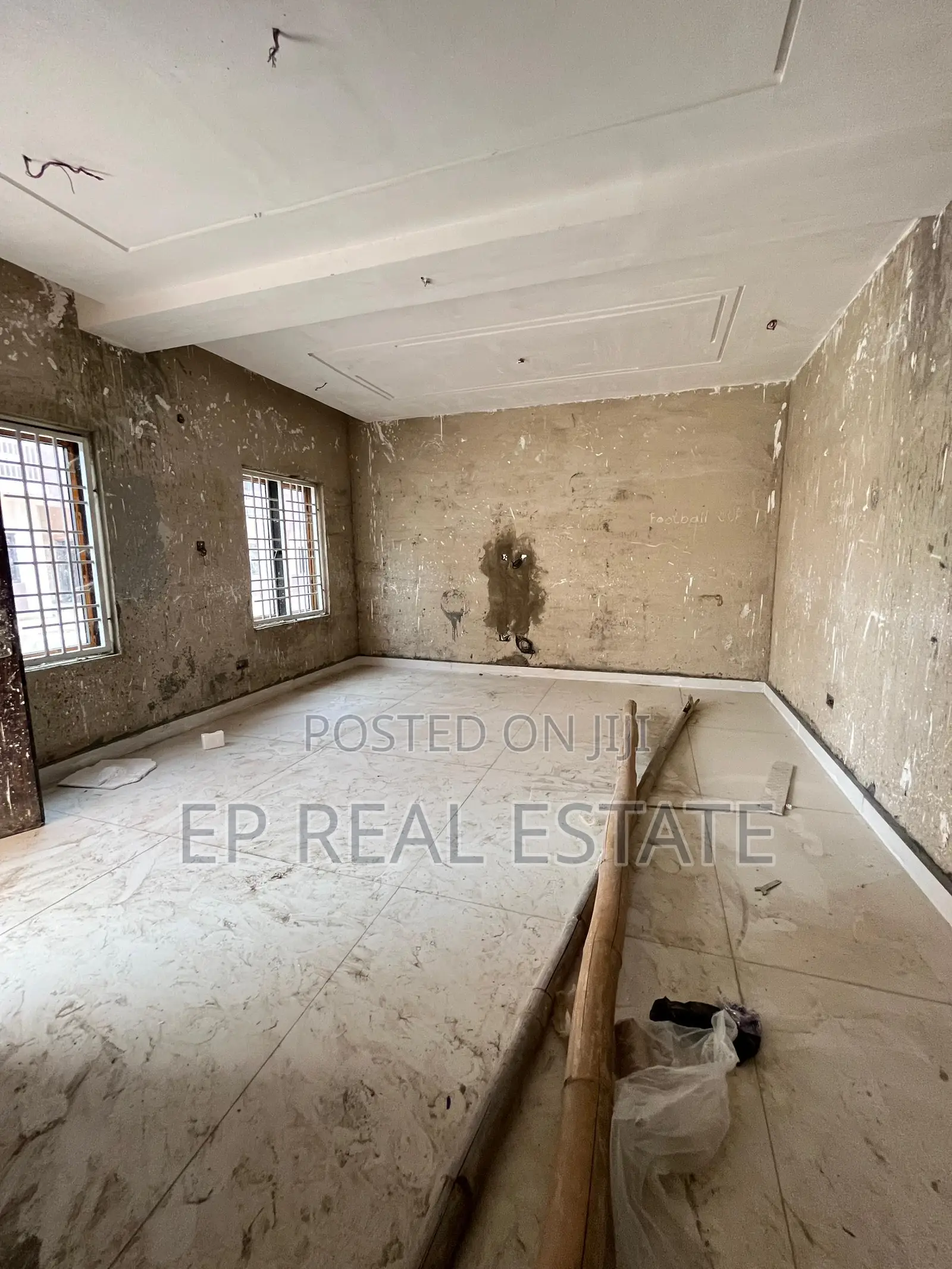 4bdrm Duplex in Gaduwa for sale in Gaduwa