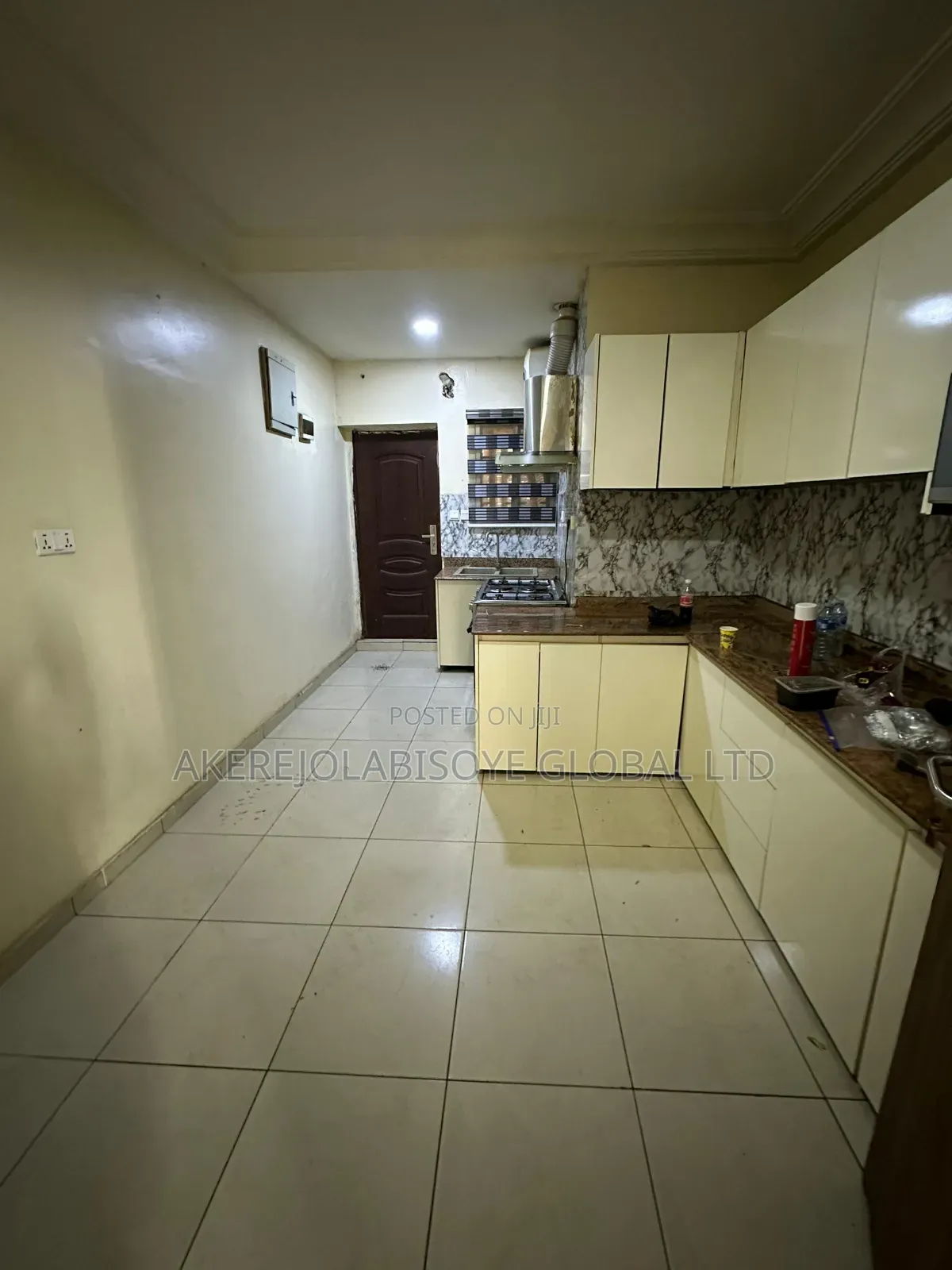 4bdrm Duplex in In An Estate Around for rent in Life Camp