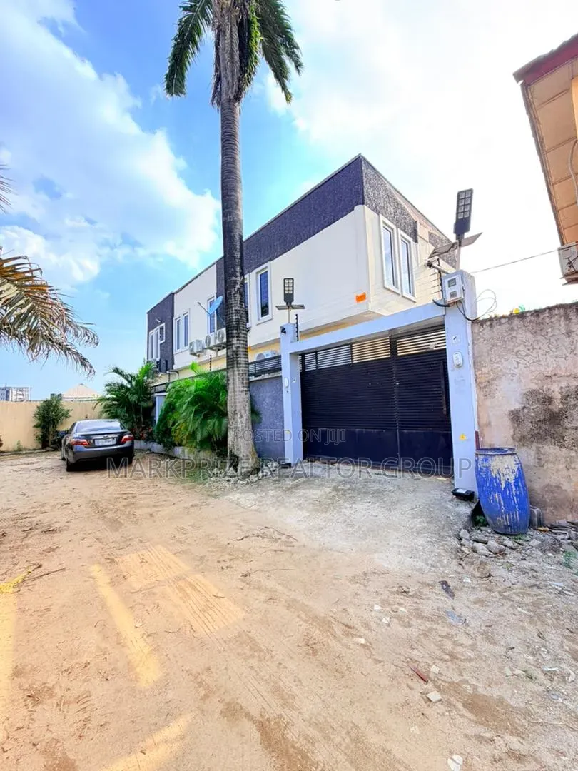 Furnished 4bdrm Duplex in Ogba Ikeja Lagos for sale in Ogba GRA