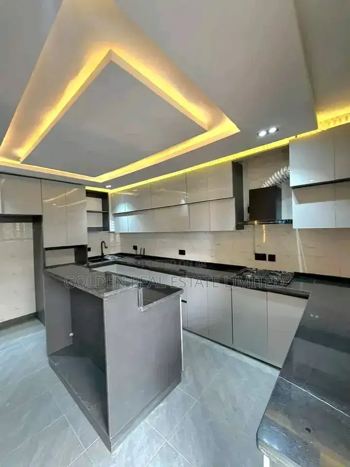 3bdrm Duplex in Jabi for sale in Jabi