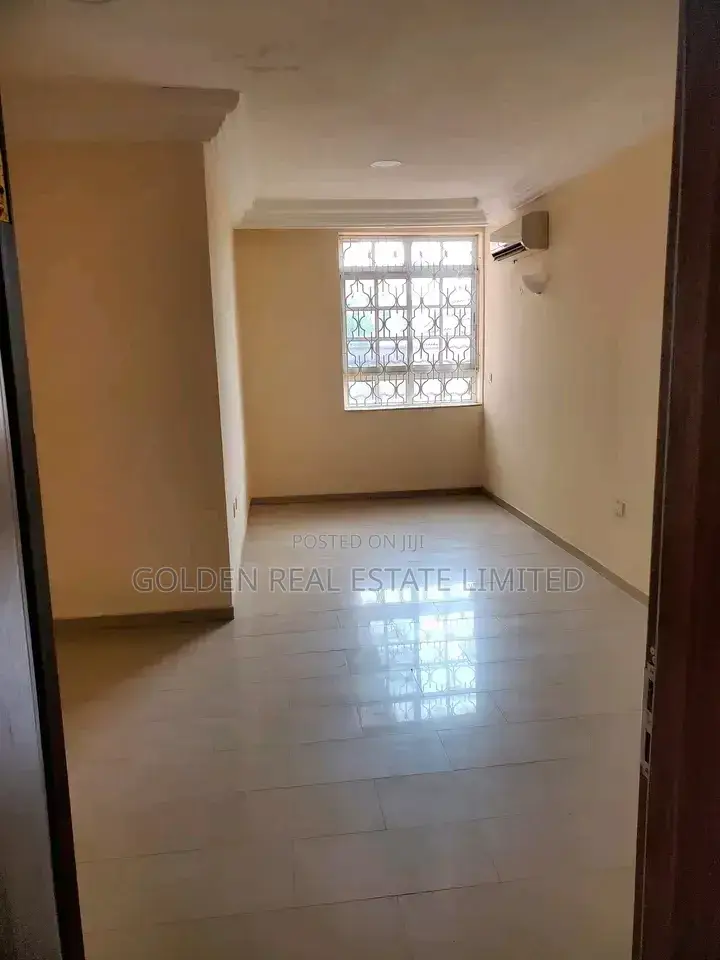 8bdrm House in Central Business District for rent in Central Business District