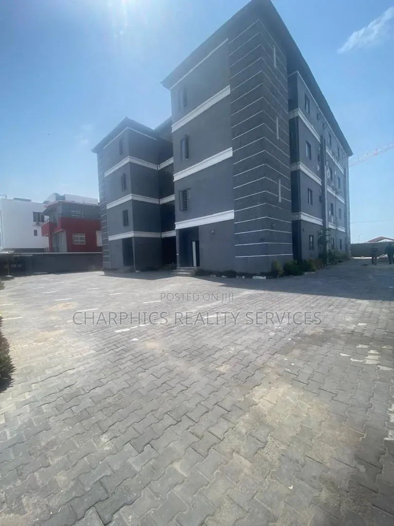 3bdrm Apartment in Lekki Phase 1 for rent in Lekki Phase 1