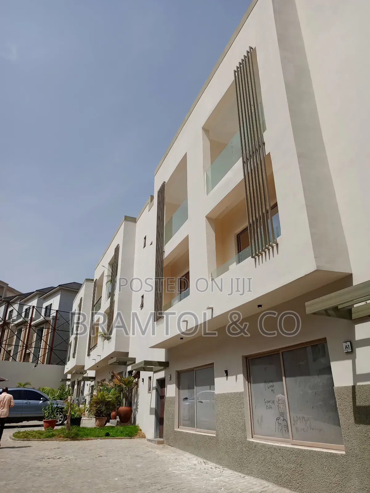 4bdrm Townhouse/Terrace in Maitama for sale in Maitama