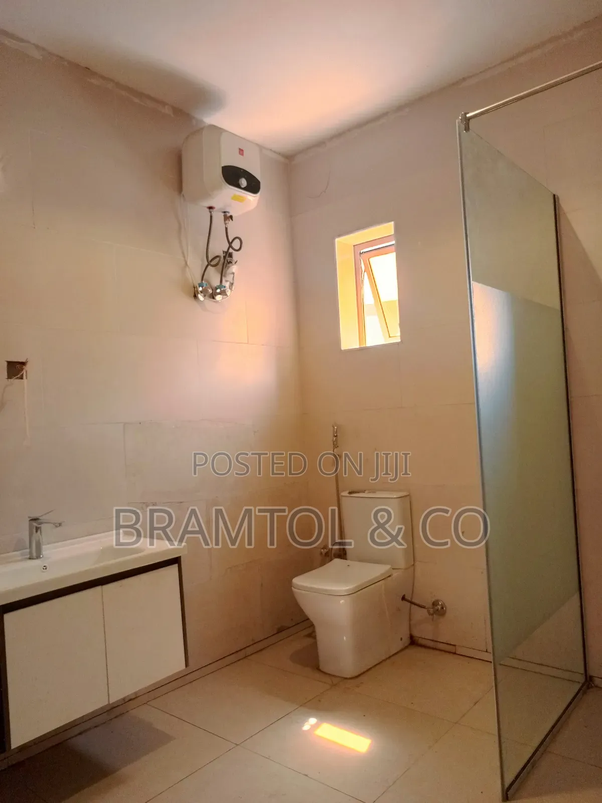 4bdrm Townhouse/Terrace in Maitama for sale in Maitama