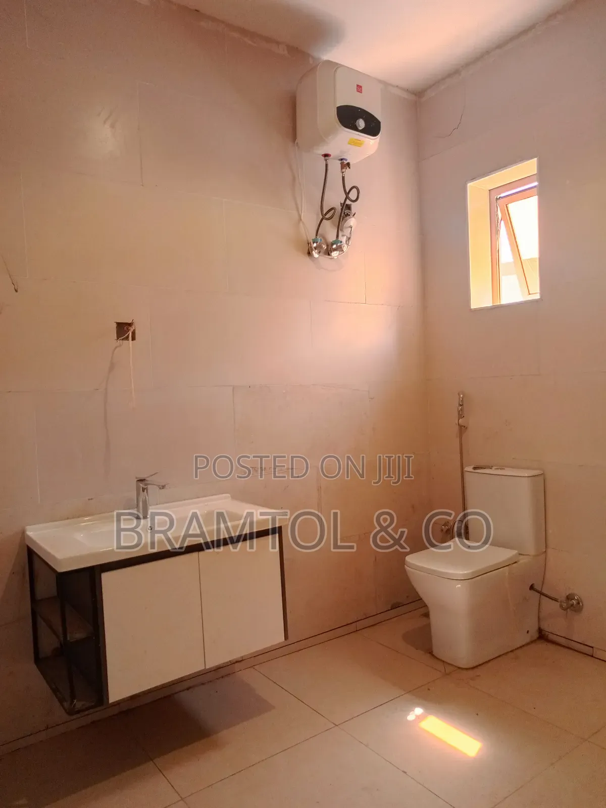 4bdrm Townhouse / Terrace in Maitama for rent in Maitama
