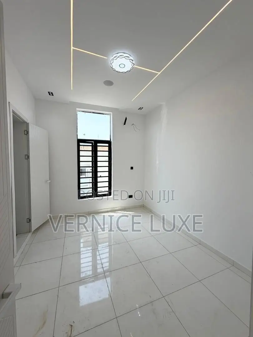 4bdrm Duplex in Ikota, Lekki for sale in Ikota