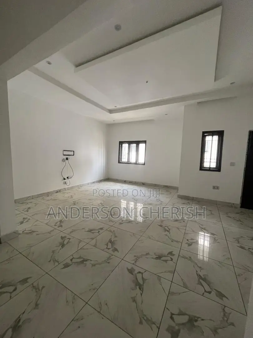 5bdrm Duplex in Idu for rent in Idu