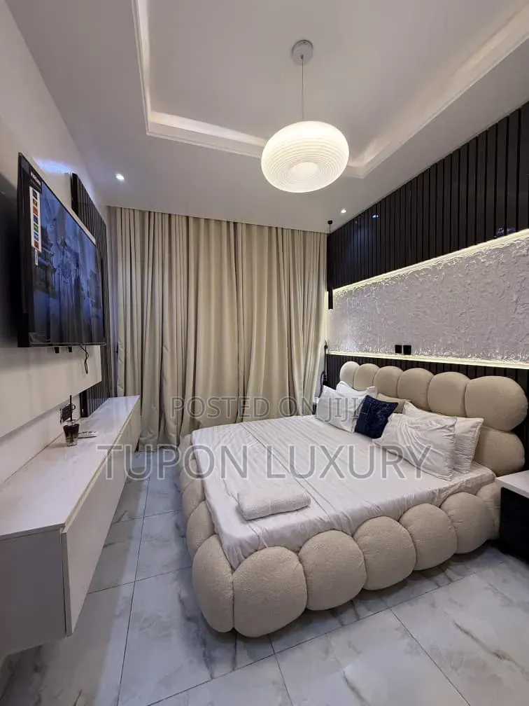 Luxury 1bedroom With Pool Ps5 in Lekki