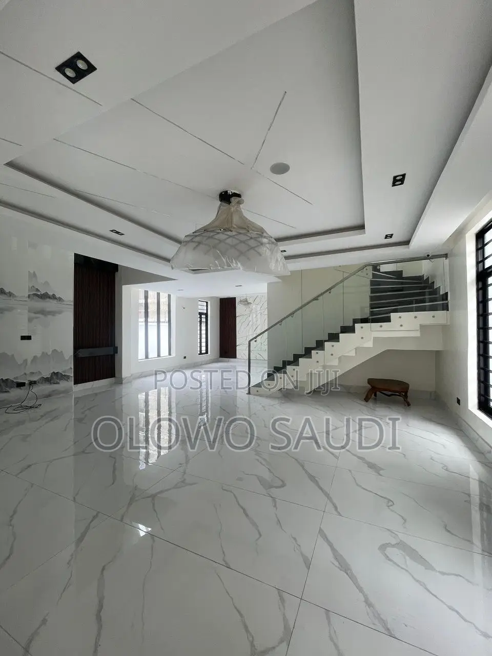 5bdrm Duplex in Lekki for sale in Lekki Phase 1