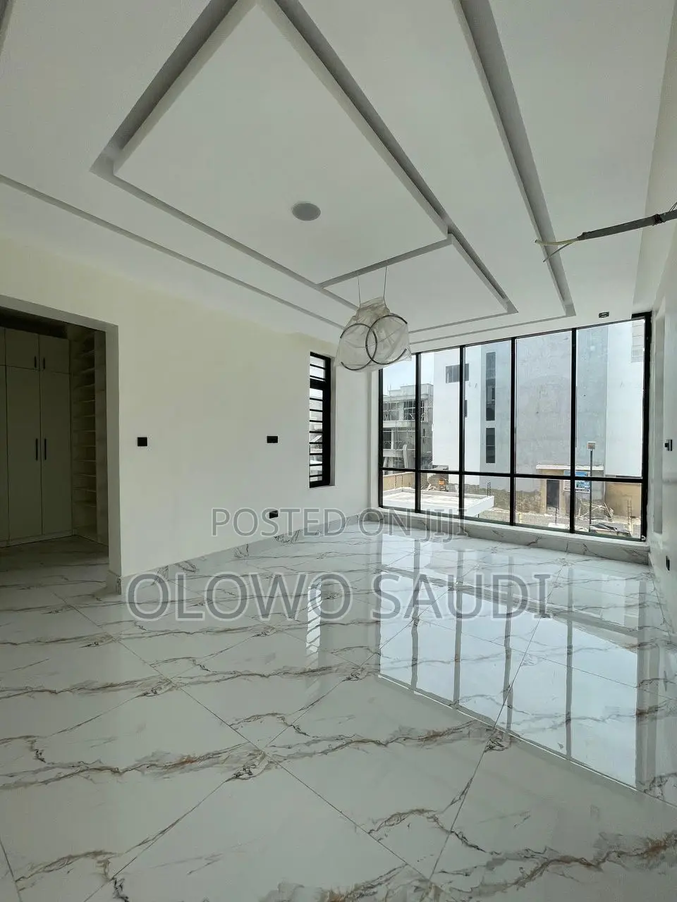 5bdrm Duplex in Lekki for sale in Lekki Phase 1