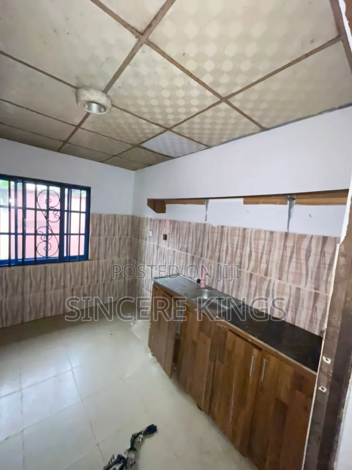 3bdrm Apartment in Osongama By Silvanus, Uyo for rent in Uyo