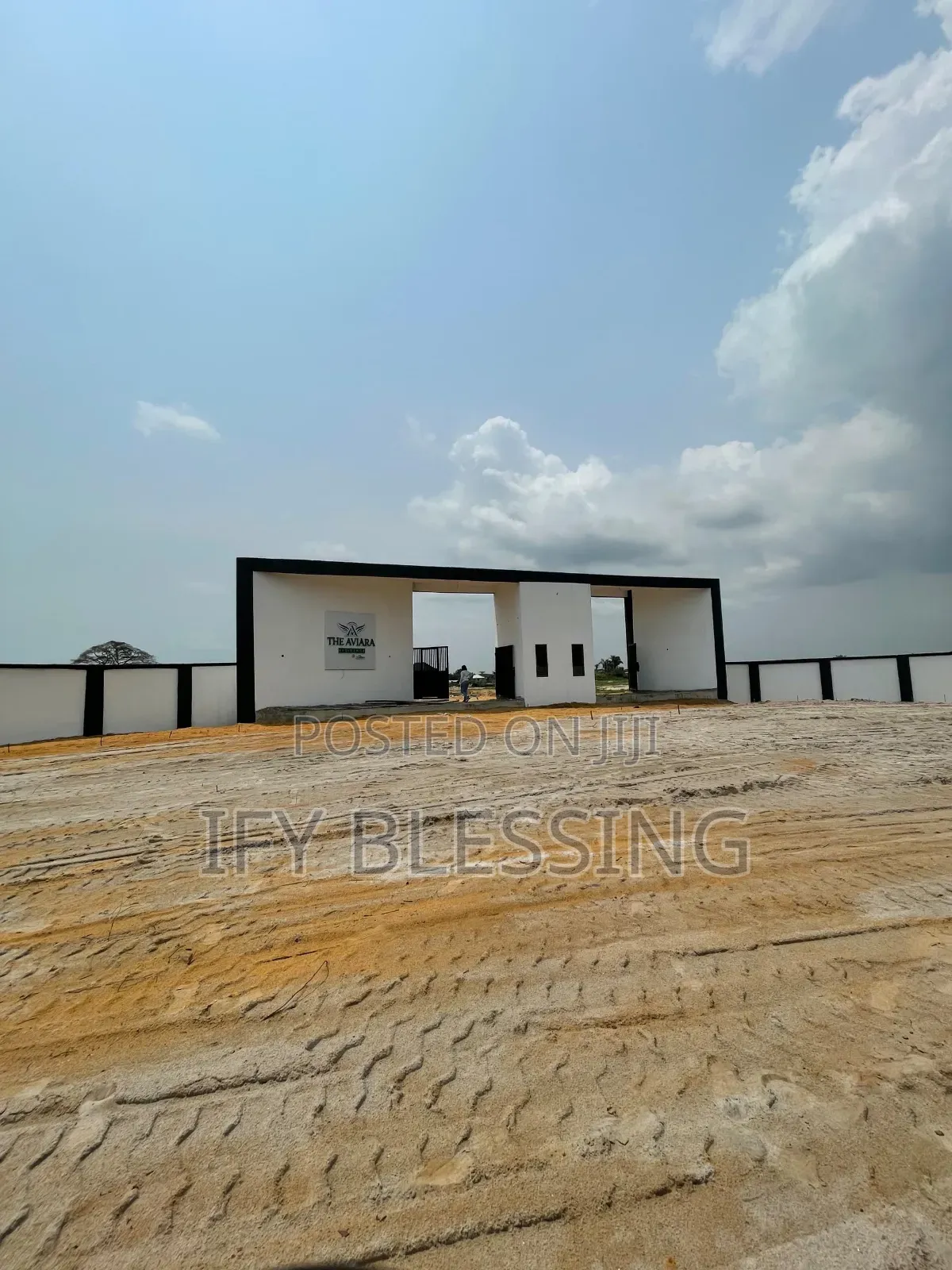 Certificate of Occupancy C of O Registered Survey Deed and Receipt in Lekki Expressway