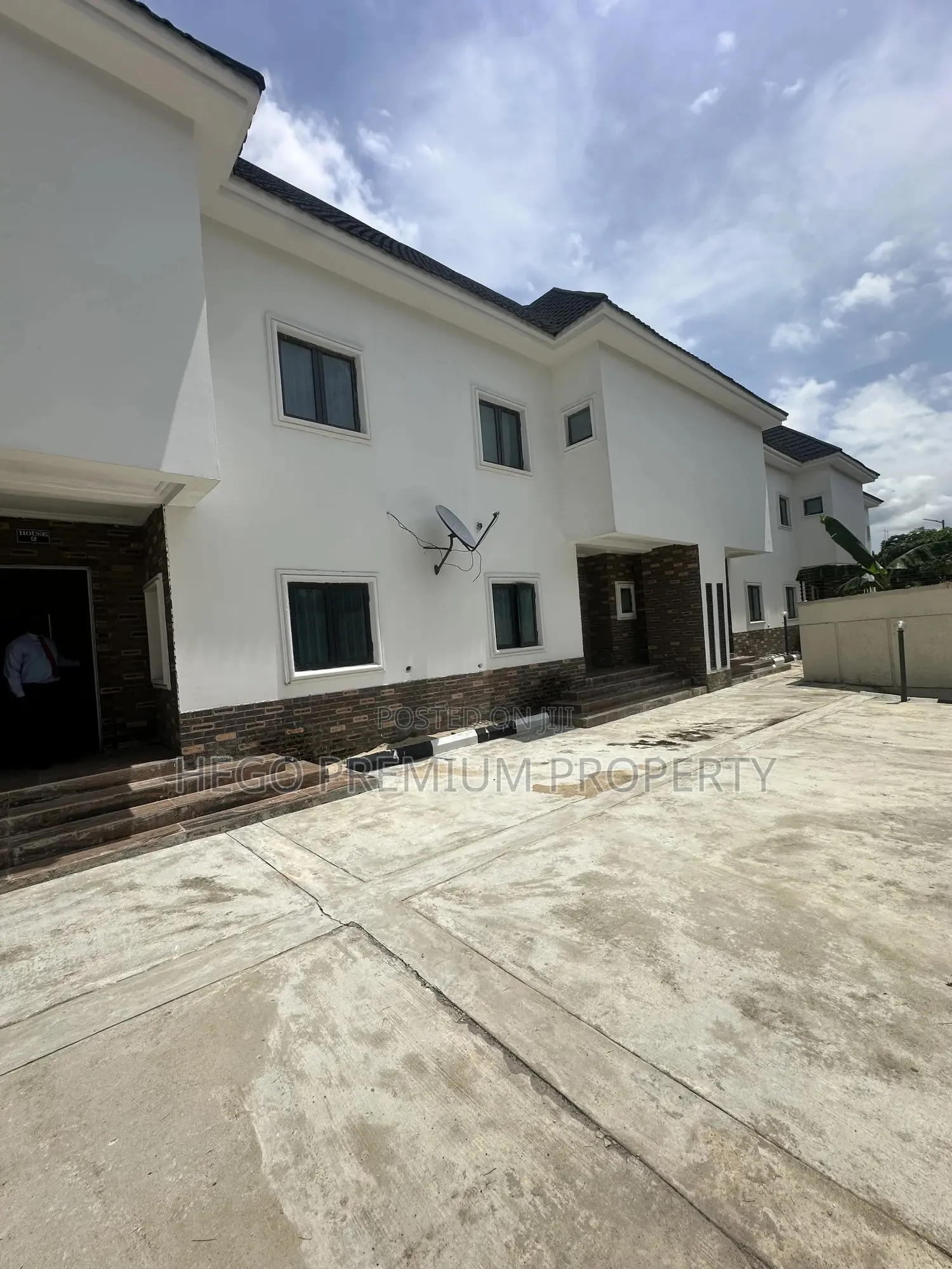 2bdrm Duplex in Forces Avenue, Old for rent in Old GRA