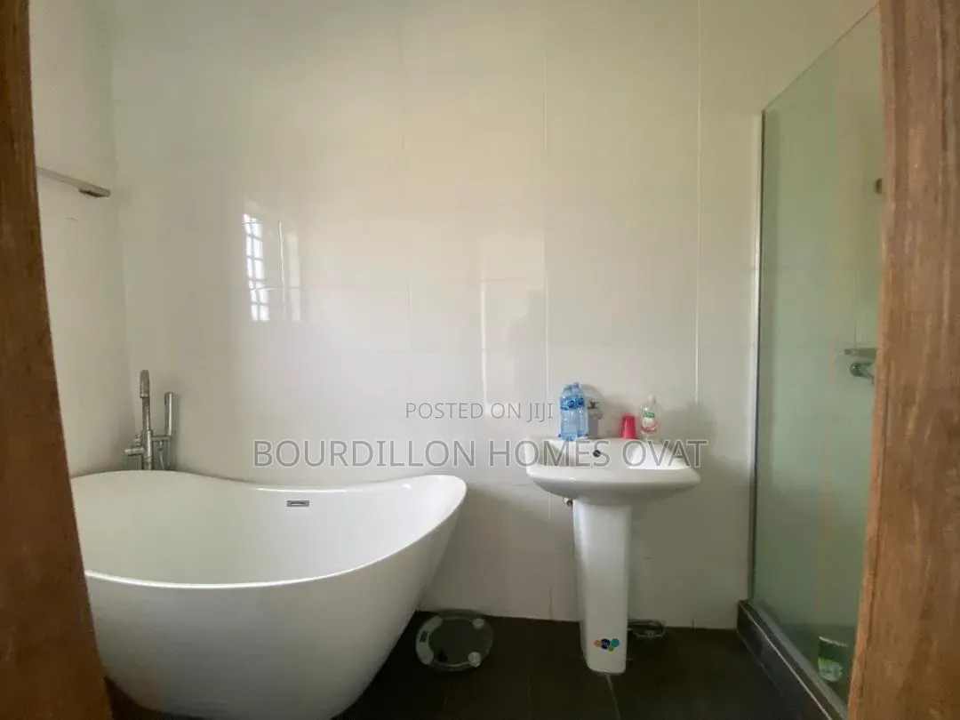 4bdrm Duplex in Ikate Lekki Lagos for rent in Ikate