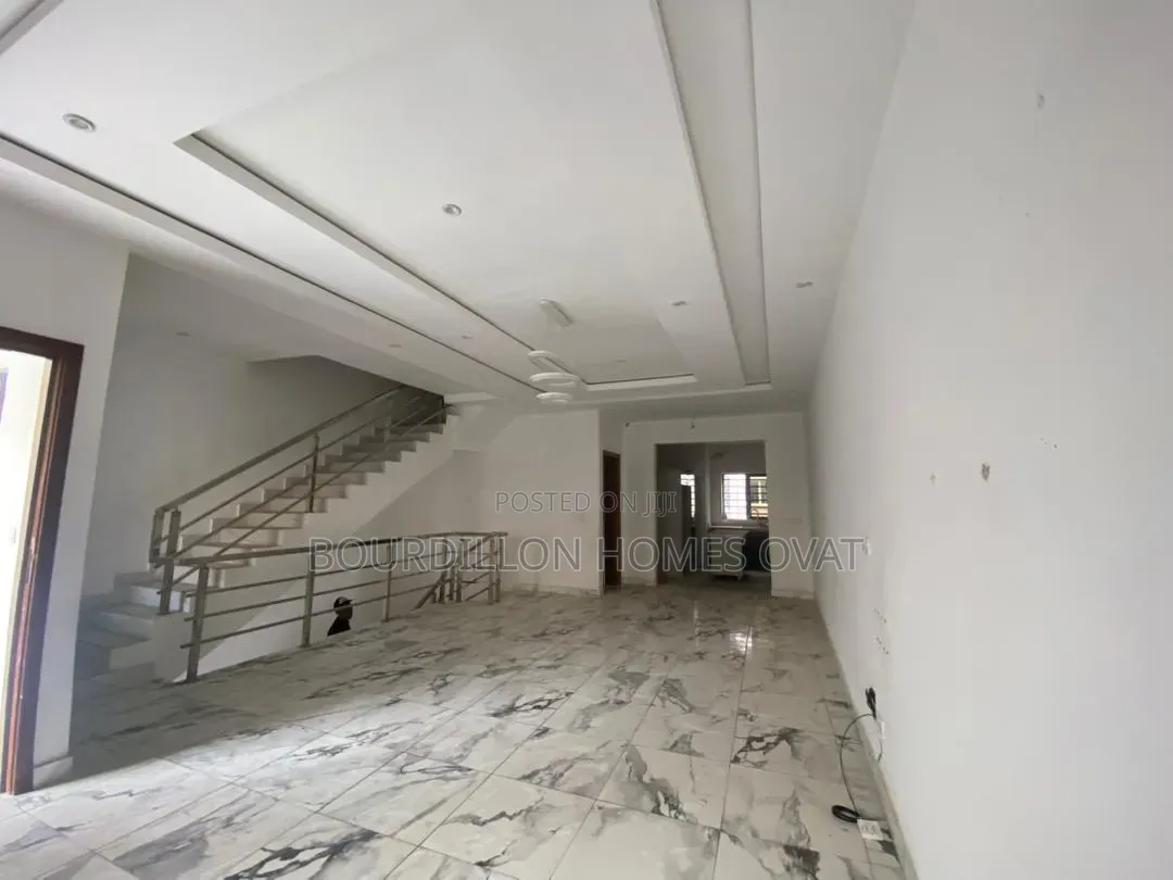 4bdrm Duplex in Ikate Lekki Lagos for rent in Ikate