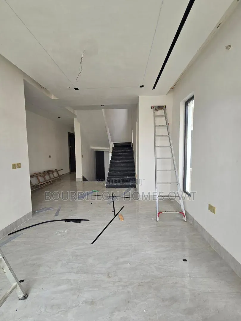 4bdrm Duplex in Ikoyi Lagos State for sale in Ikoyi S.W