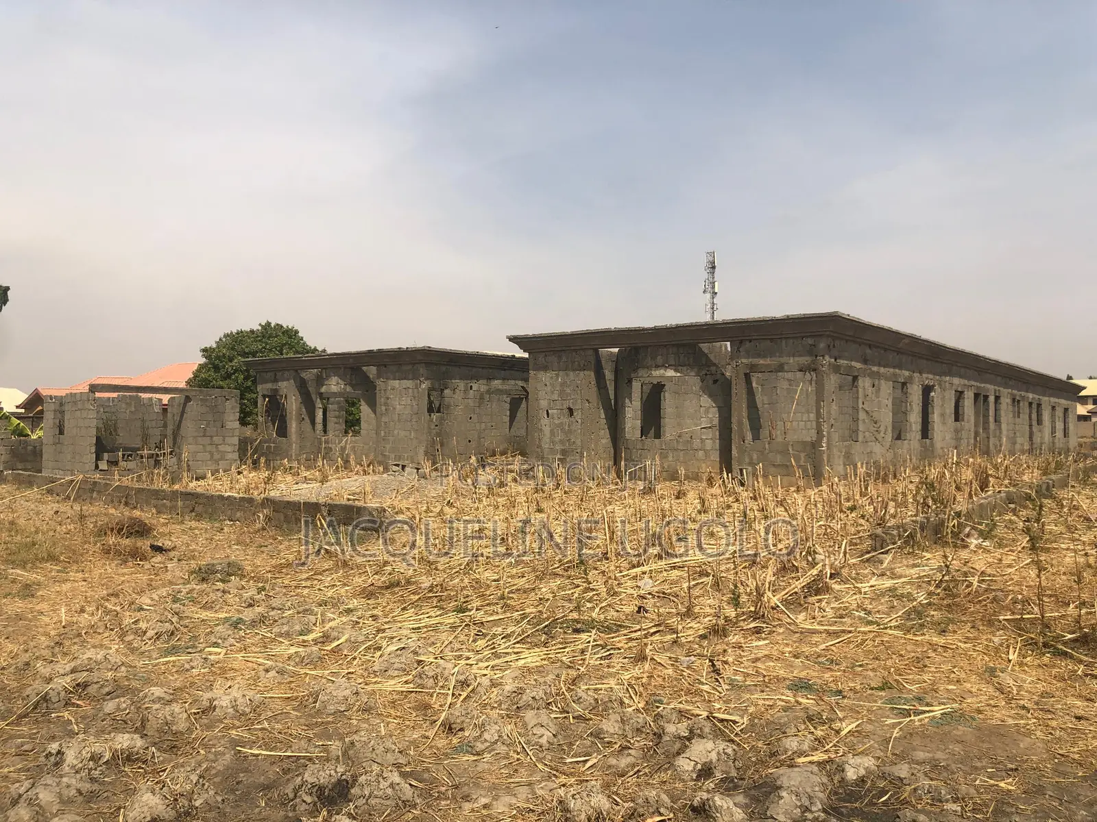 7bdrm Block of Flats in Giri for sale in Giri