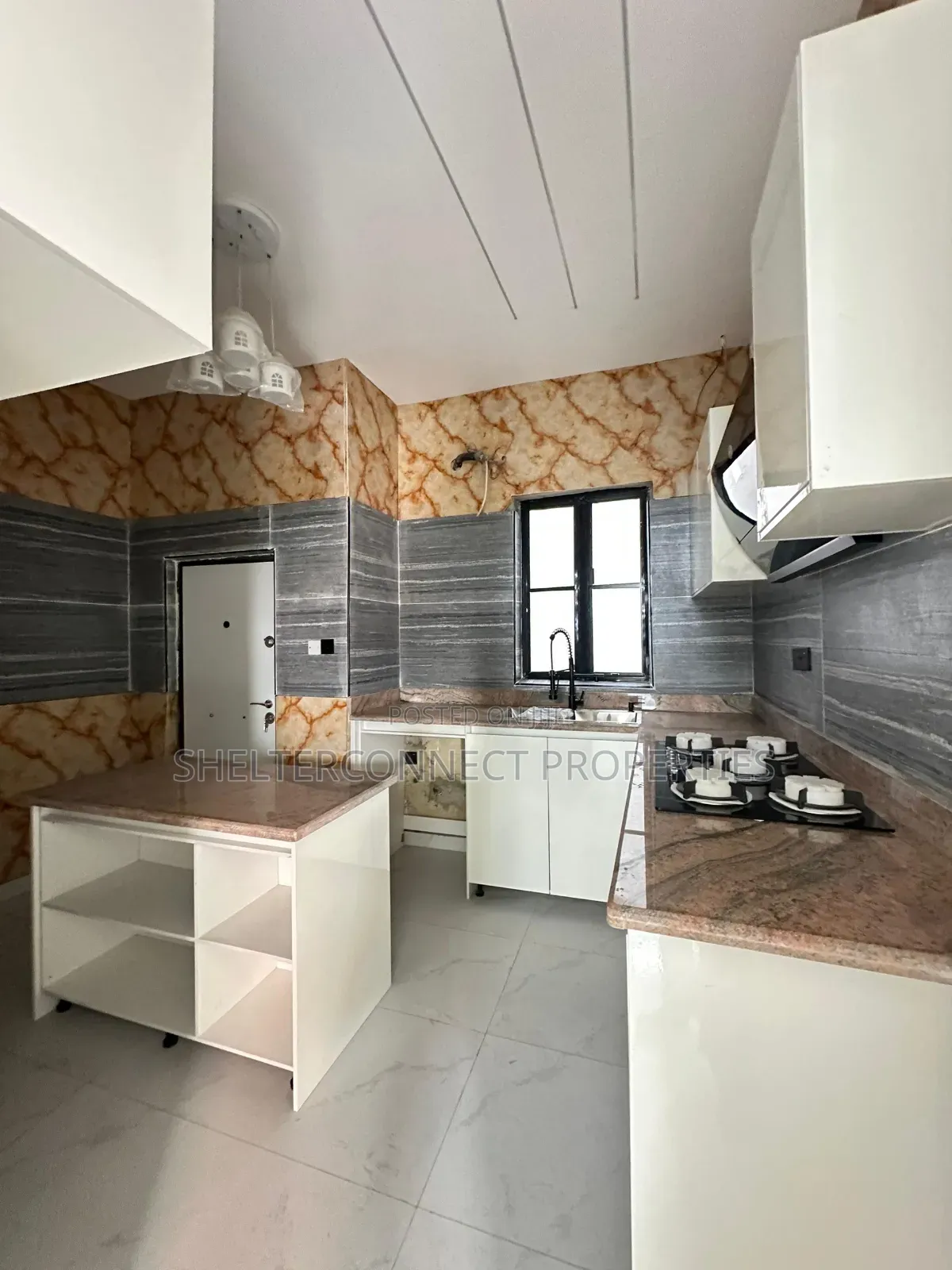4bdrm Duplex in Osapa london for sale in Osapa london
