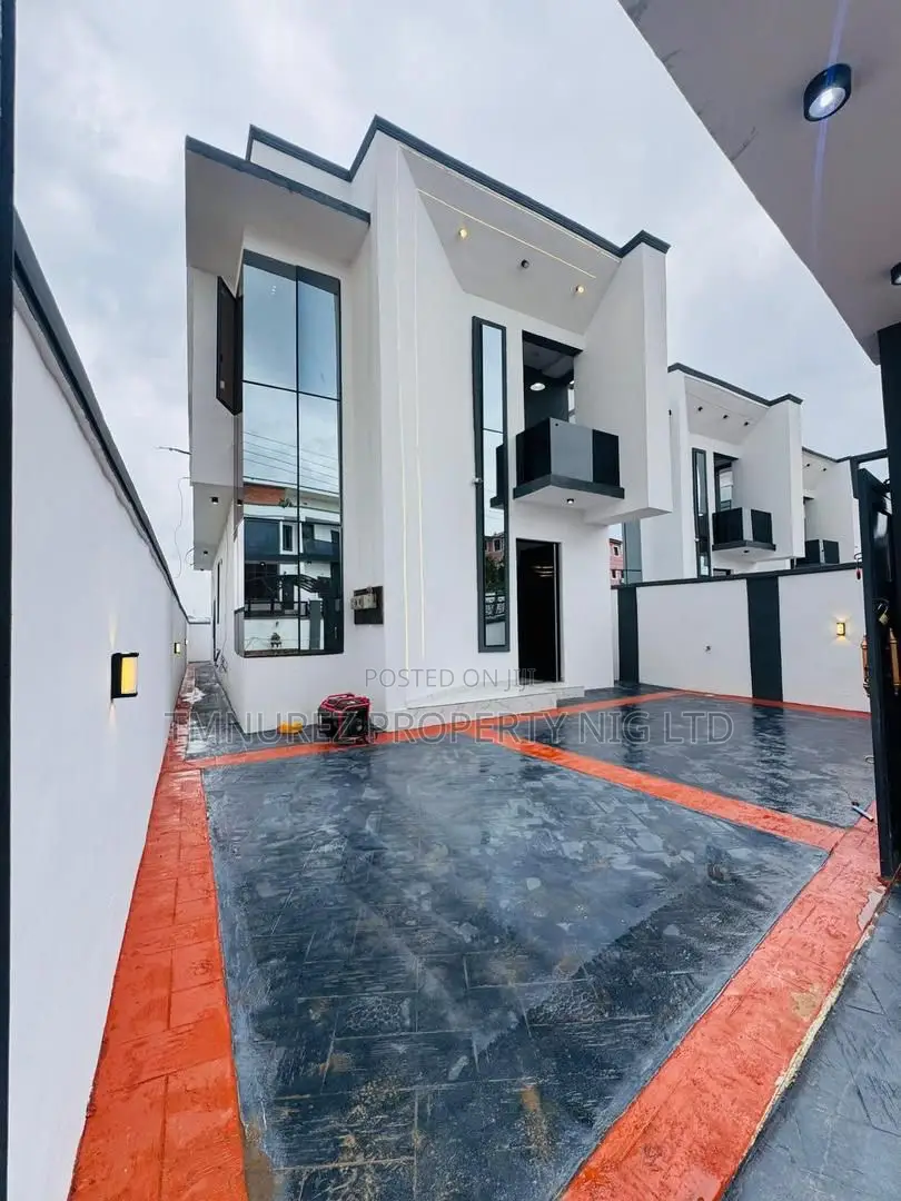 4bdrm Duplex in Ikeja Residential for sale in Ikeja GRA