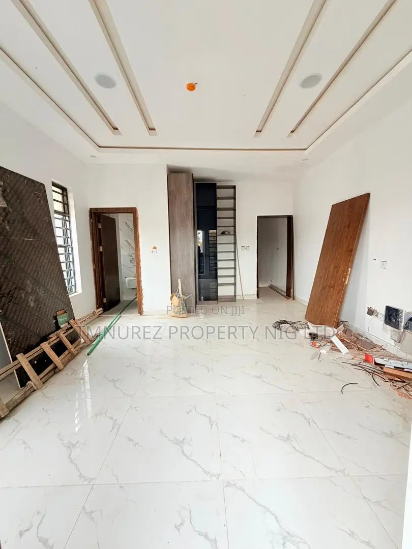 5bdrm Duplex in Ikeja for sale in Ikeja GRA