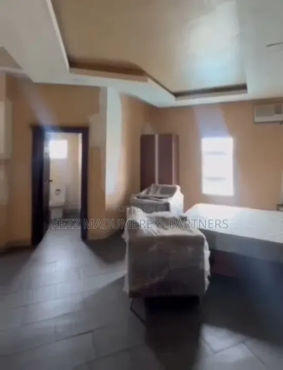 5bdrm Duplex in Off Obirikwere  New for sale in New Layout