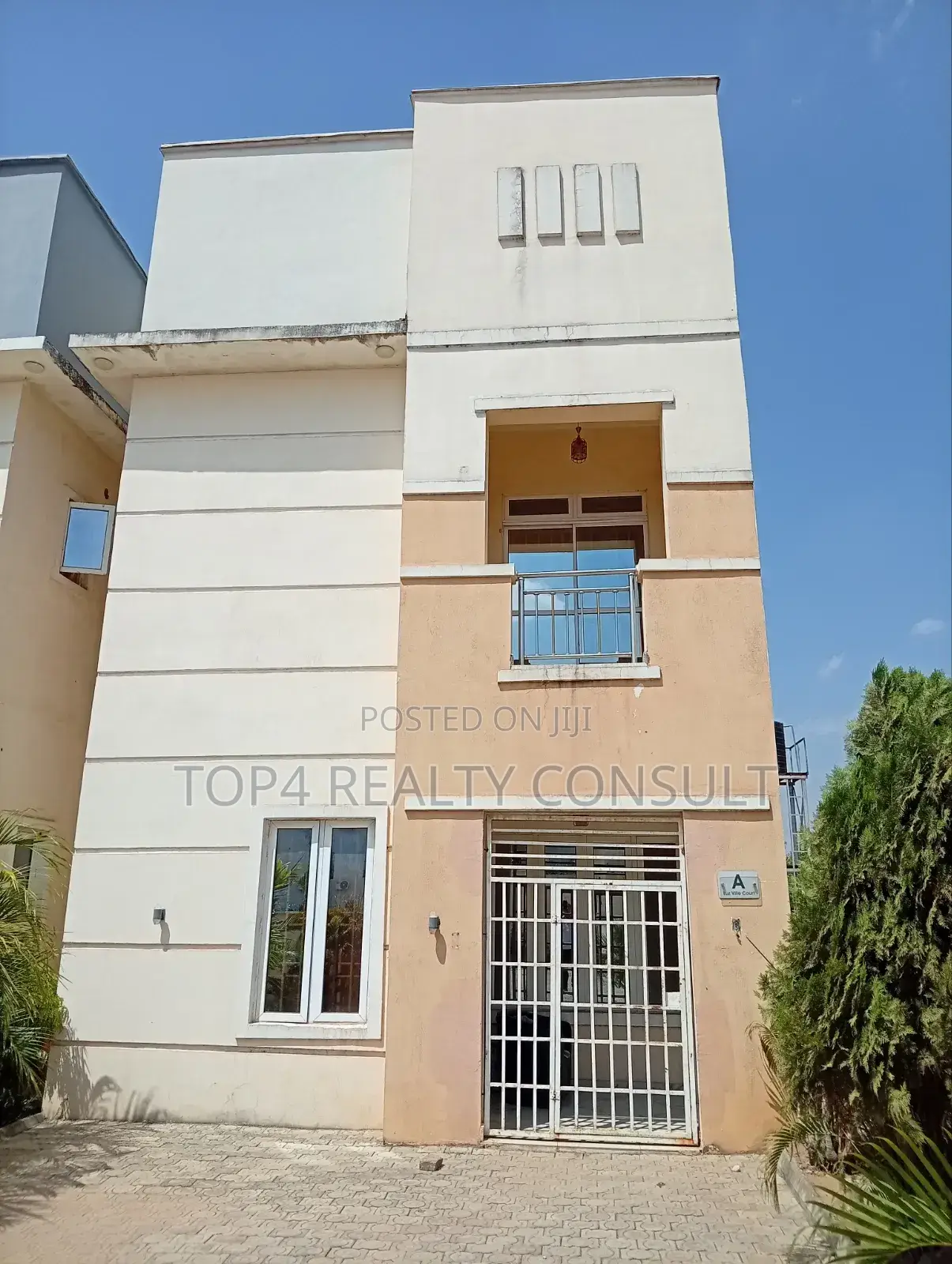 Furnished 4bdrm Duplex in Luzville Court, Kaura for rent in Kaura