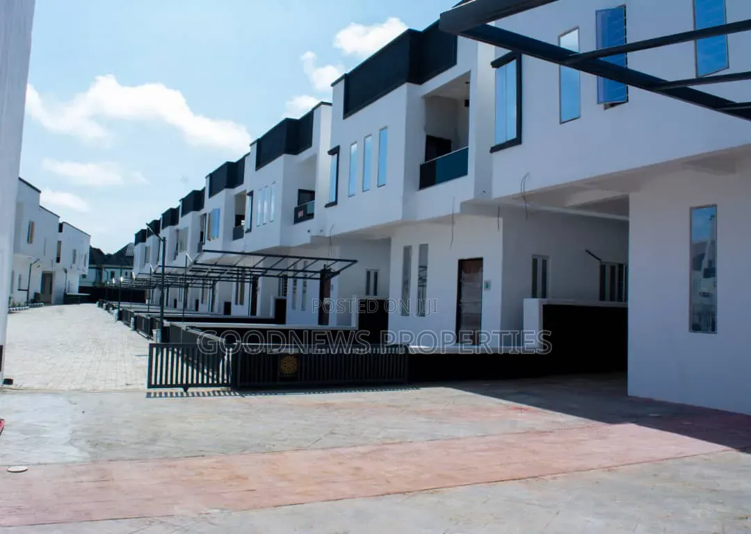 4bdrm Duplex in Curbert Court @Lekki, Ajah for sale in Ajah