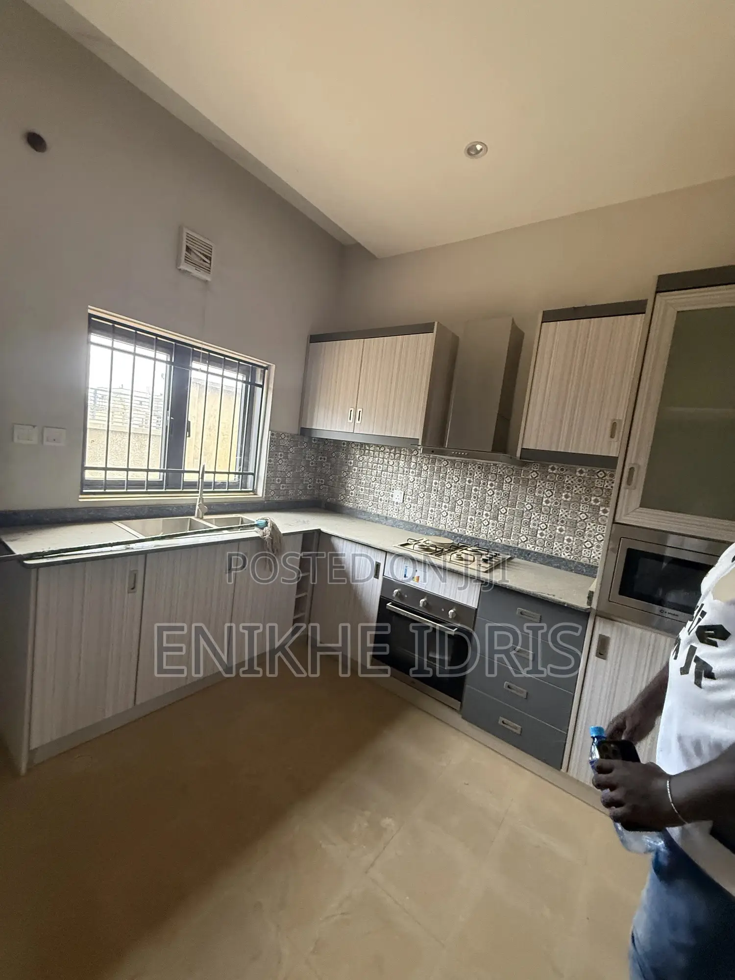 4bdrm Townhouse/Terrace in Shafa, Lugbe District for sale in Lugbe District