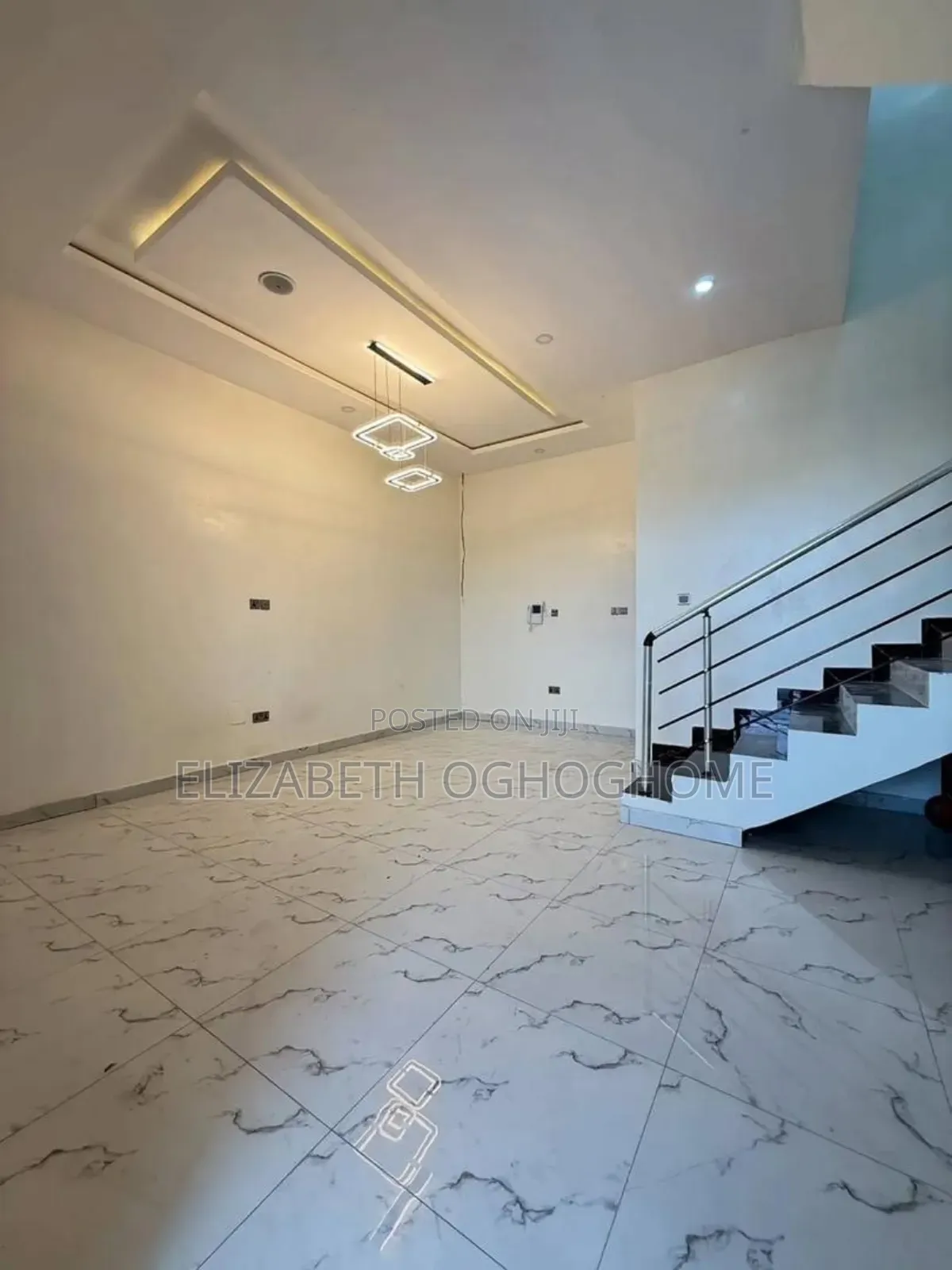 3bdrm Duplex in Abraham Adesanya Estate for sale in Abraham Adesanya Estate