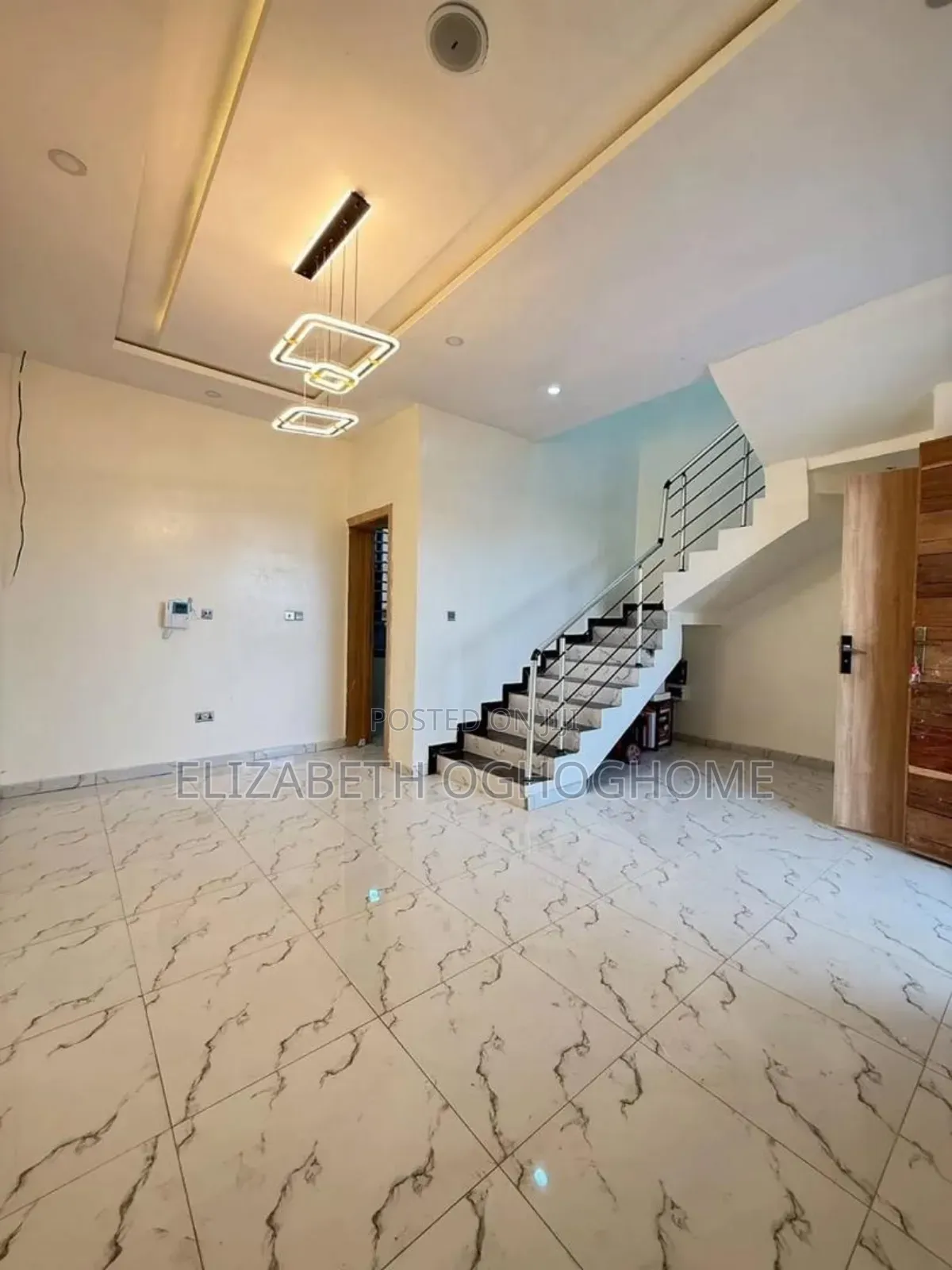 3bdrm Duplex in Abraham Adesanya Estate for sale in Abraham Adesanya Estate