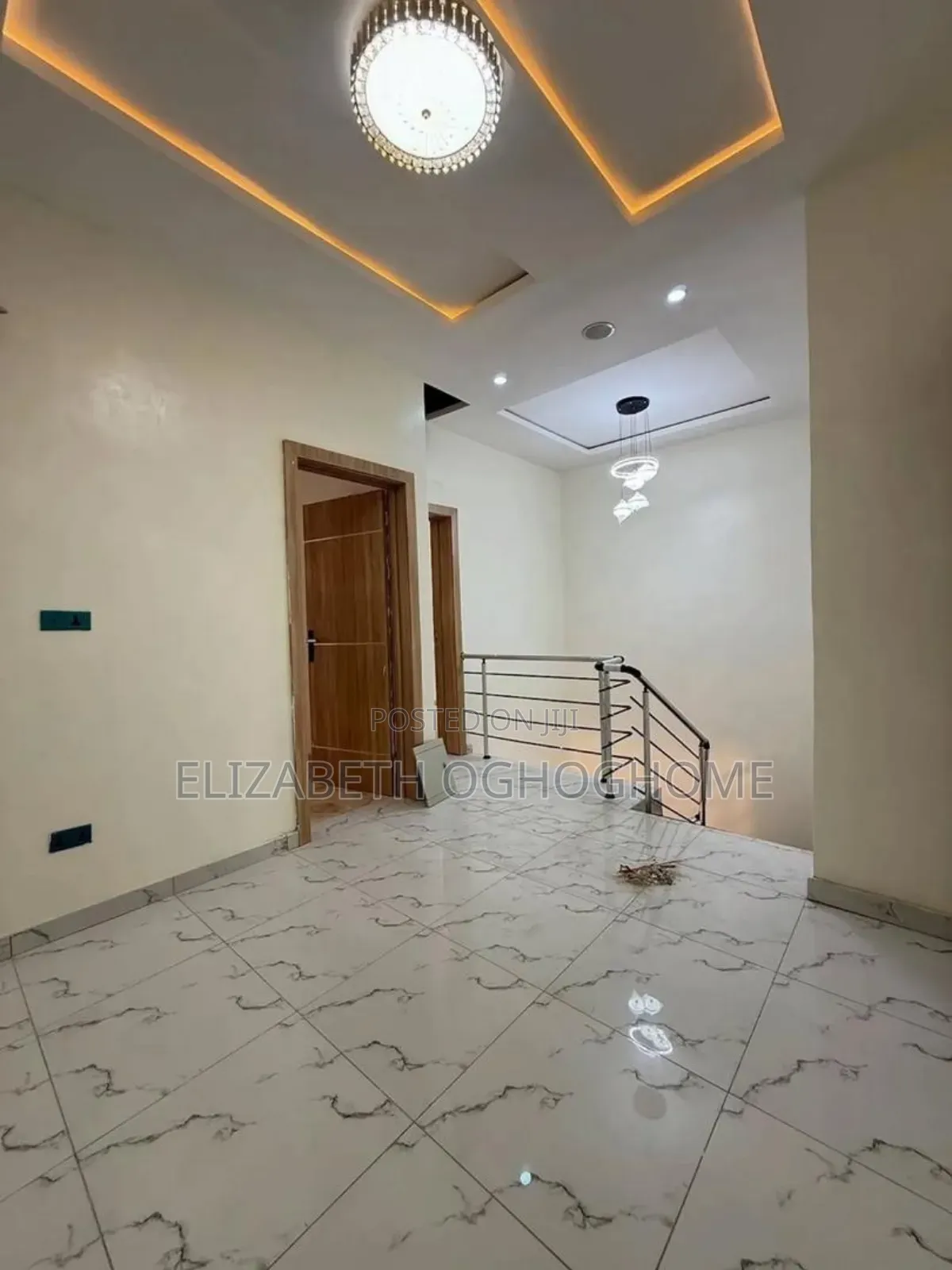 3bdrm Duplex in Abraham Adesanya Estate for sale in Abraham Adesanya Estate