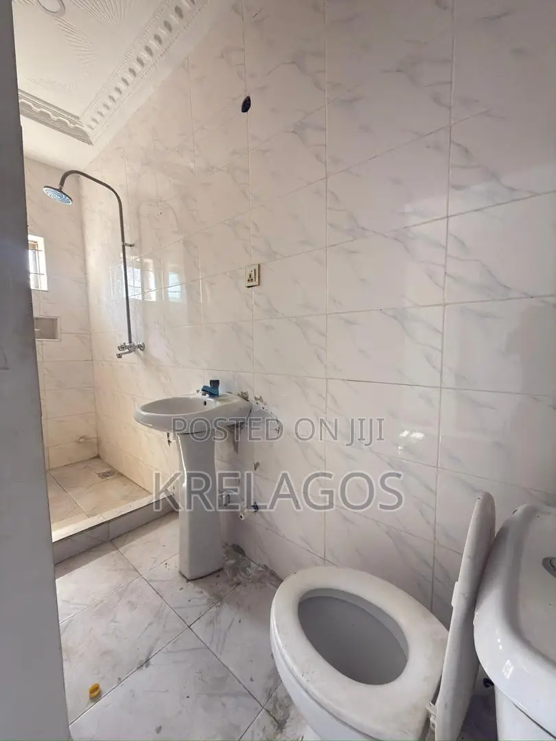 Mini Flat in Lekki Phase 1 for rent in Lekki Phase 1