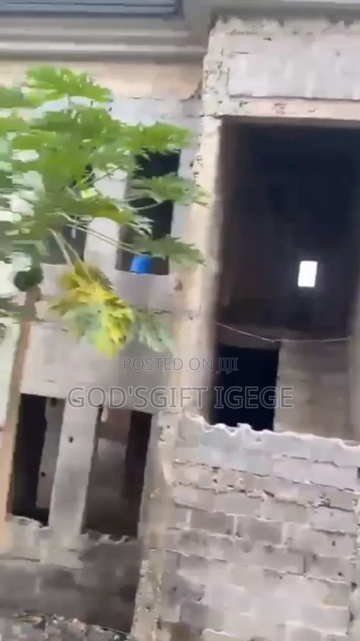 4bdrm Duplex in Owerri for sale in Owerri